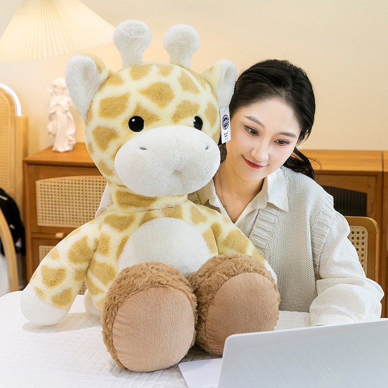 Wholesale of genuine casual deer plush toy figurines, children's companion soothing pillow dolls, birthday gifts Specification drawing