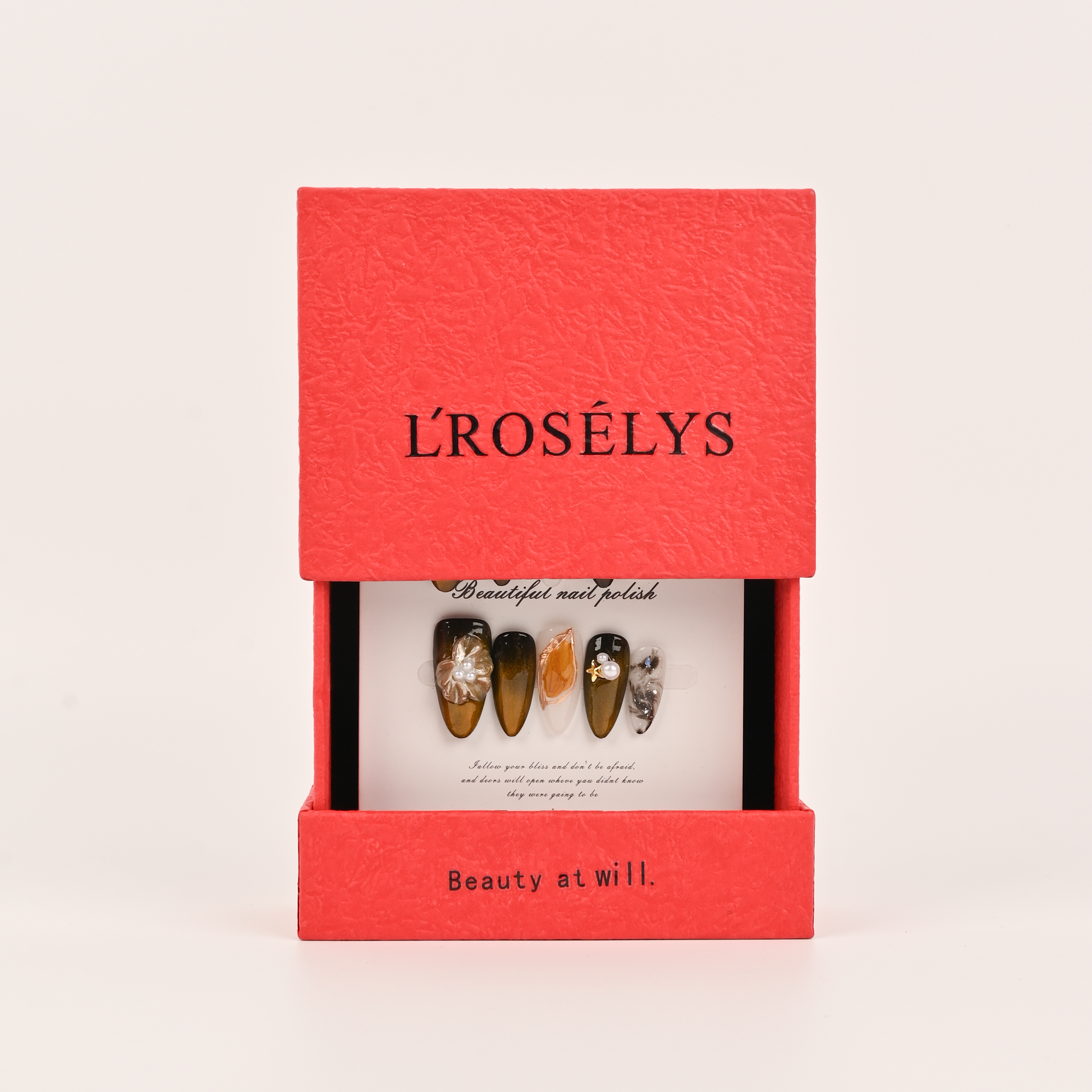 金属感雕花棕色猫眼气质手工穿戴甲带盒子跨境批发美甲水钻甲片穿戴式美甲成品