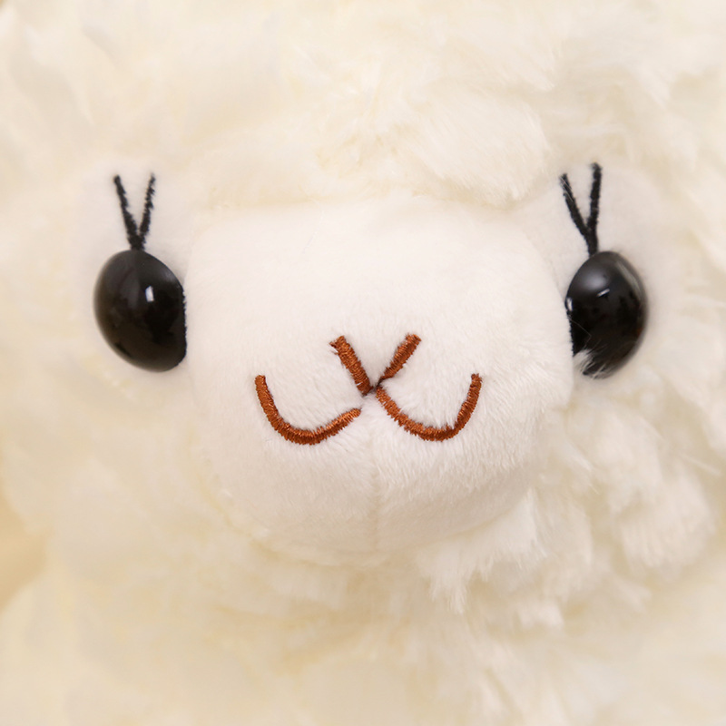 New little lamb dolls, export alpaca wool plush toys, children's birthday gifts, claw machine toys, ring-toss gifts Application Scenario
