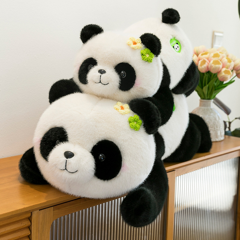 A new cute plush toy with a "flower-shaped panda" design, a cartoon panda doll, is a perfect gift for girls and children details Picture
