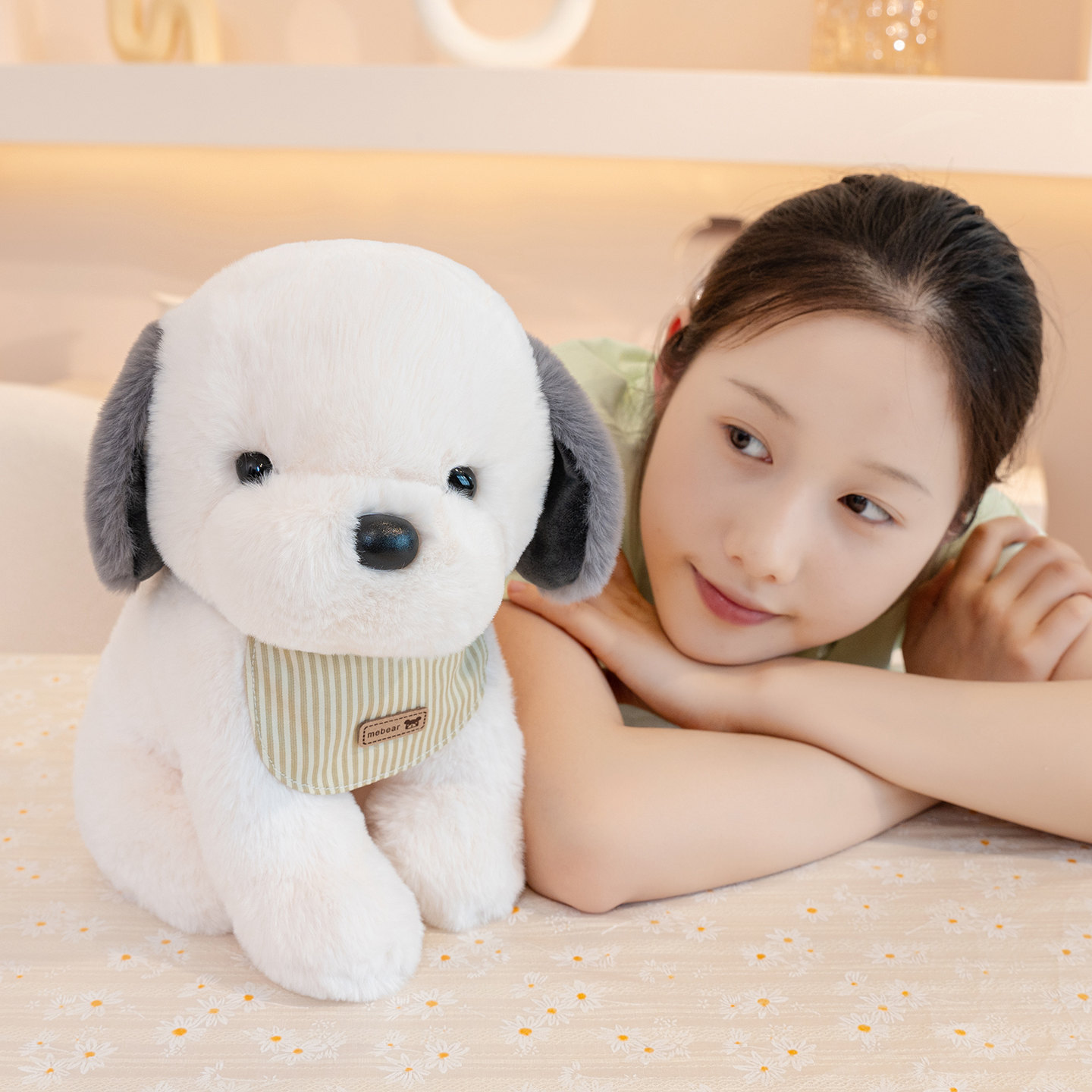 Cartoon simulation bibs, puppy dolls, plush toys, cute dog dolls, soothing dolls, children's gifts Specification drawing