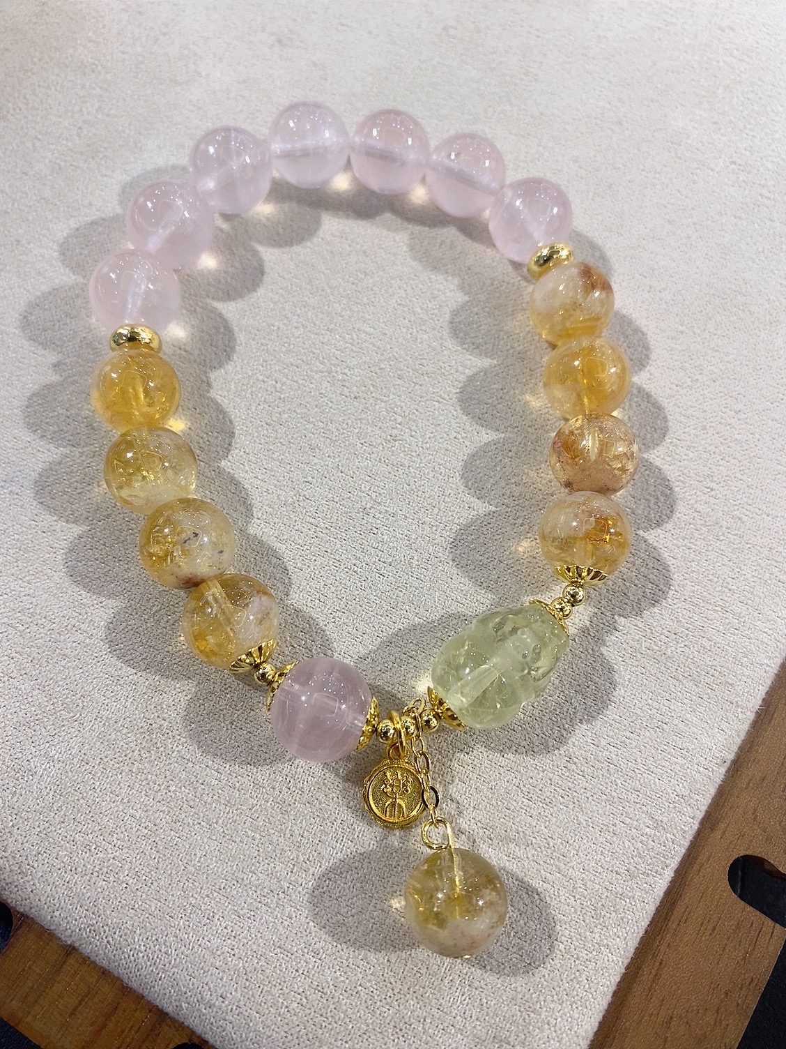 Crystal bracelet, bracelet accessory, fashionable women's simple crystal bracelet, bracelet accessory, trendy and versatile