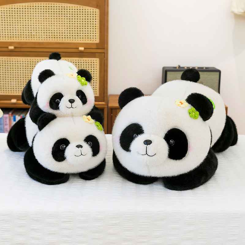A new cute plush toy with a "flower-shaped panda" design, a cartoon panda doll, is a perfect gift for girls and children Application Scenario