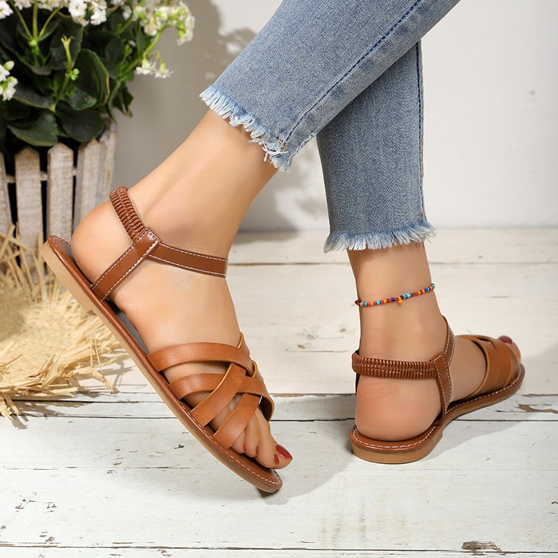 French women's shoes 2024 new summer flat shoes with hollowed-out small cross fish-mouth sandals in a fairy style Application Scenario