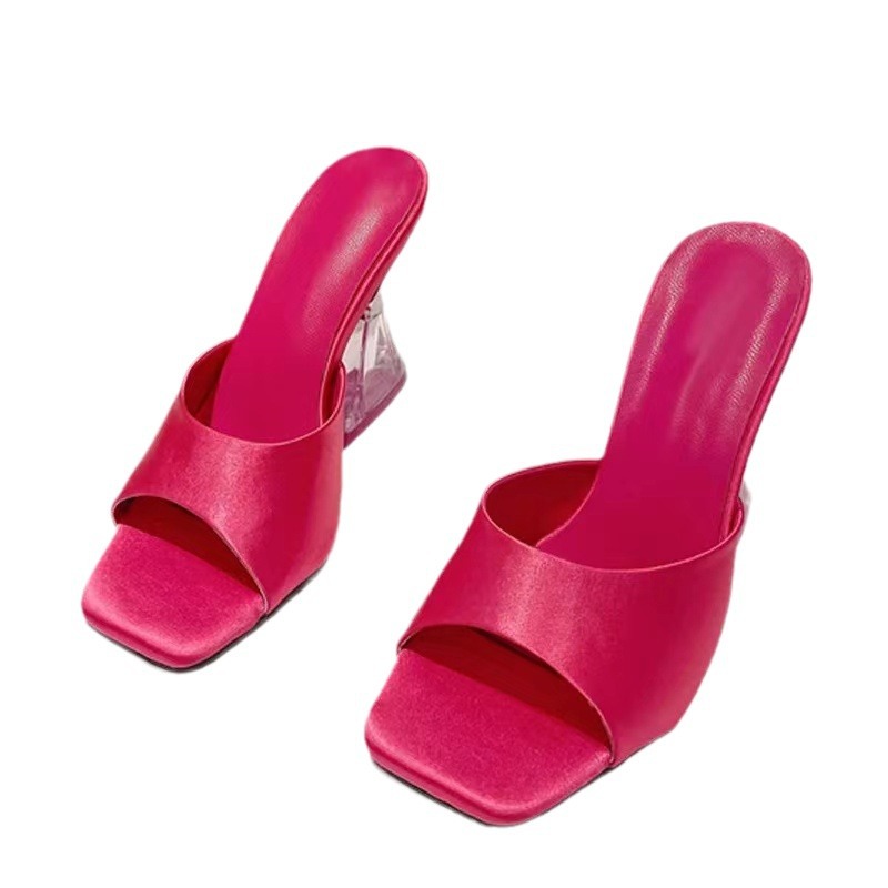 Summer 2024 new large-sized one-line crystal heel slippers for women, European and American fashion mid-heel thick-heel women's heel shoes Item Picture