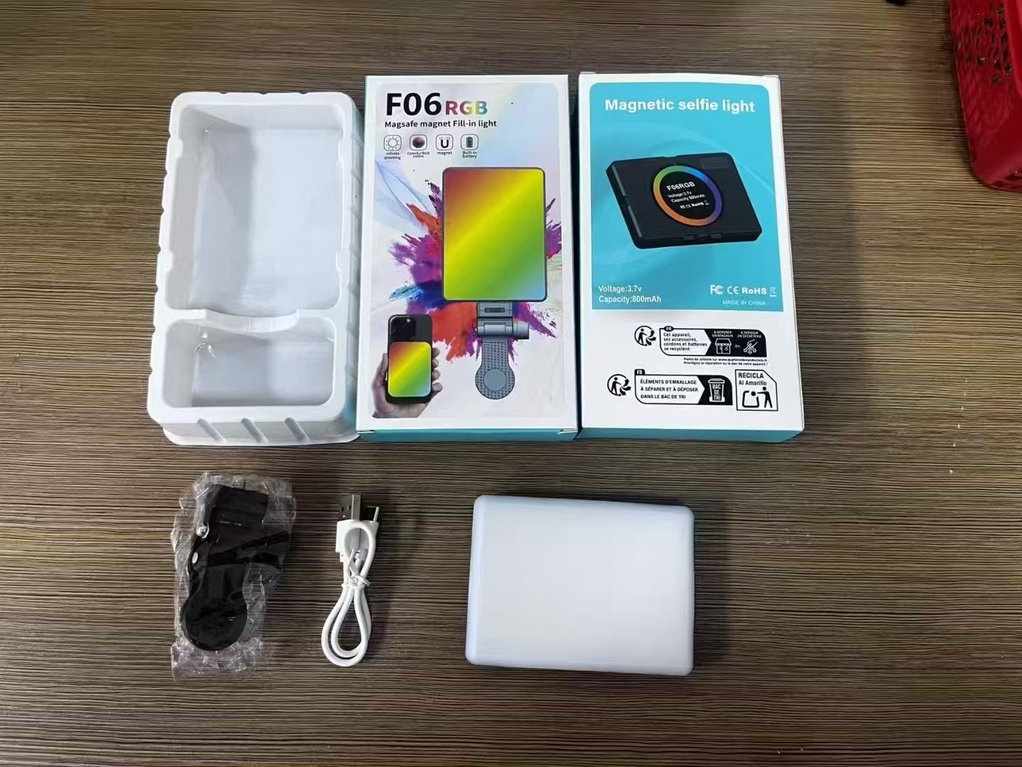 Mobile live streaming fill light, selfie photography beauty light, magnetic clip pocket light, RGB lighting light Specification image