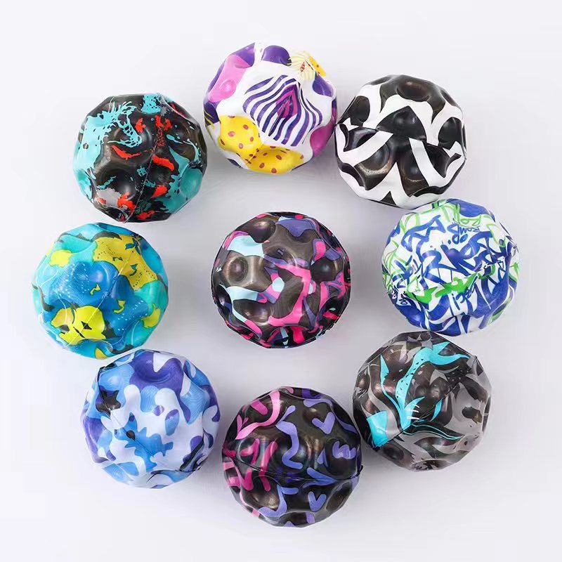 Factory stock 70mm high-elasticity balls, perforated balls, pu foam balls, multi-hole balls, parent-child interactive toys, cross-border hot sales wholesale Application Scenario