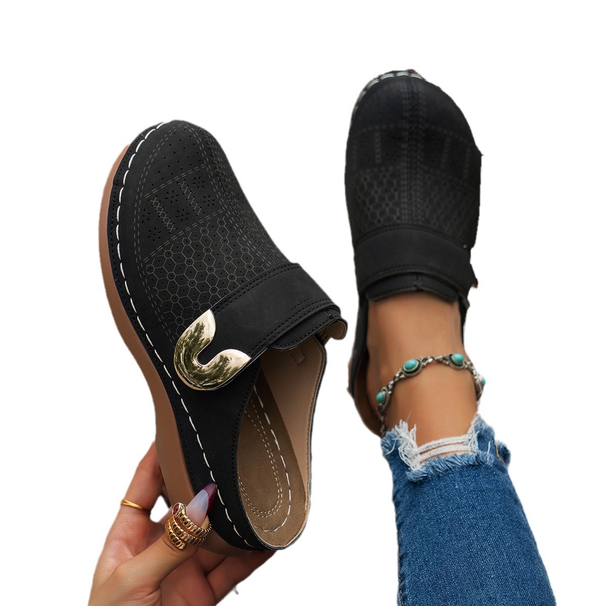 New 2024 European and American cross-border large-sized hollowed-out women's shoes with buckle decoration, headband sandals, women's thick-soled half-slipper Item Picture