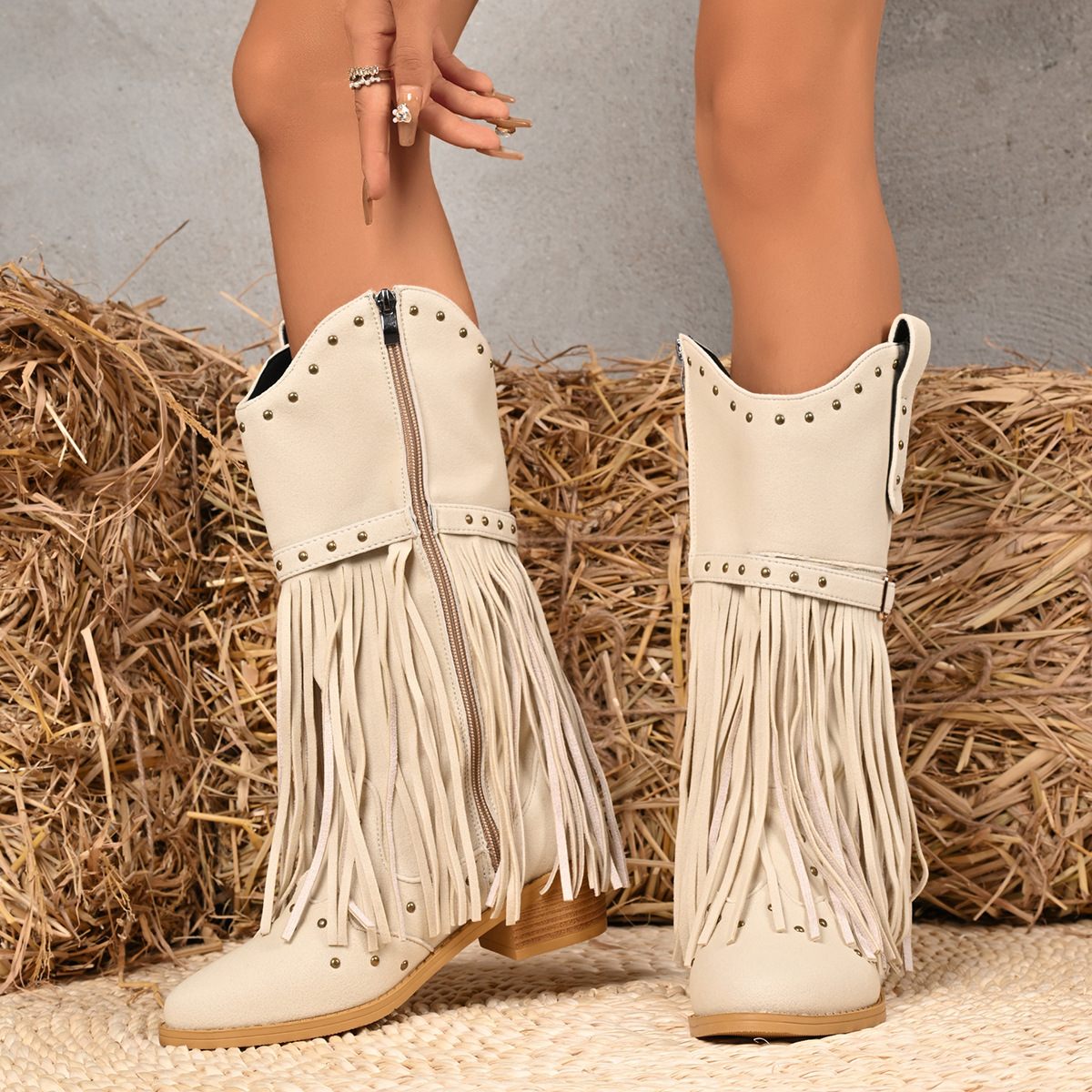 Fringed boots, European and American retro style cross-border autumn and winter new rivet belt buckle export mid-calf Martin boots, plus-size women's shoes Specification drawing