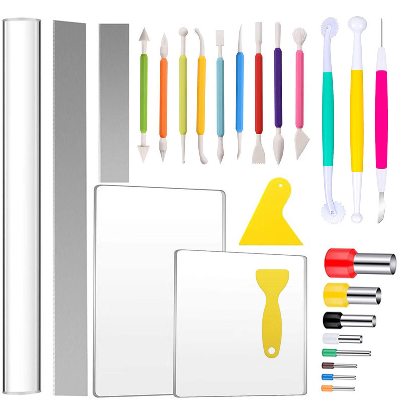 A 27-piece set of cross-border clay sculpture tools, including soft clay figurines, round DIY clay compactors, scrapers, and auxiliary tools for pottery clay Application Scenario