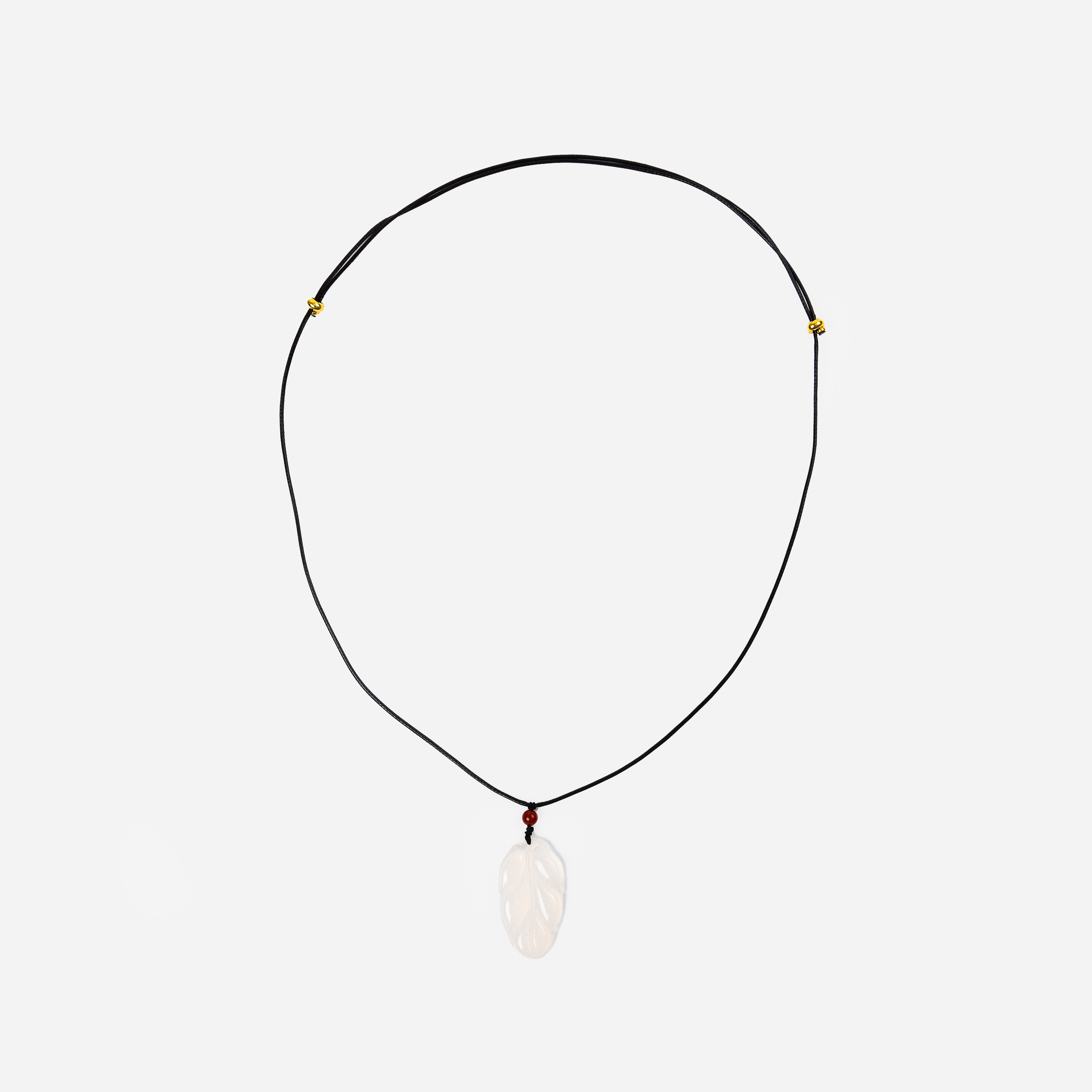 Guanyin Buddha with rope, black and red rope necklace, rope around the neck, gold pendant, rope for men and women, high-end waxy leather rope, jade pendant, jadeite