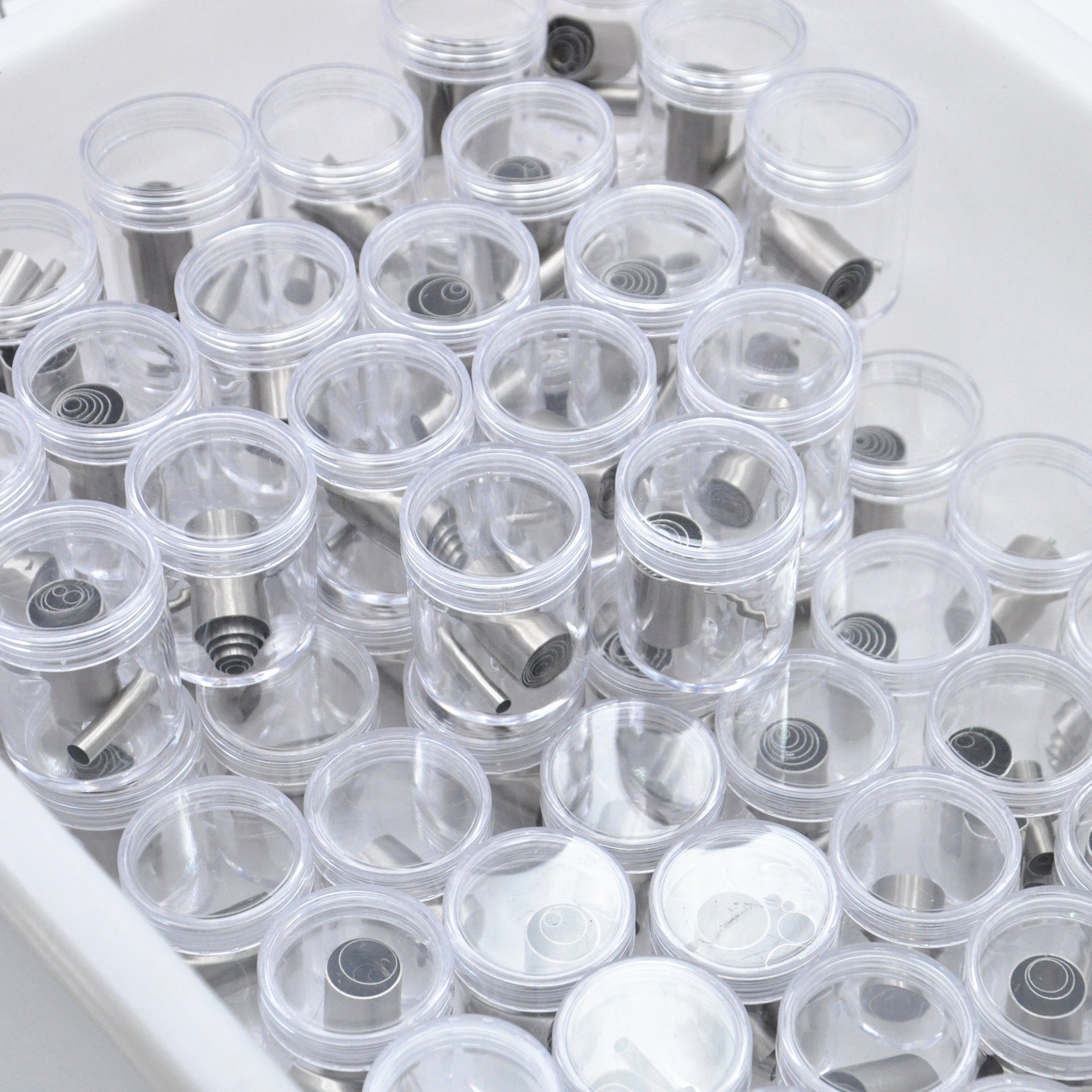 A set of 7-piece circular cutting and pressing molds for cross-border clay soft clay figurines, clothing decorations, and auxiliary tools for cutting clay into circles Application Scenario