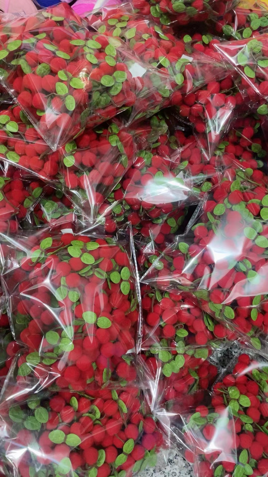 Jiaqing Hairball Factory offers direct sales of various hairball clothing accessories and customizable hairballs. 1