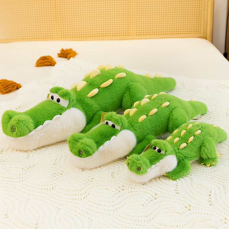 Creative cartoon Papa crocodile plush toy doll, cute crocodile male and female sleeping pillow doll gift Specification drawing