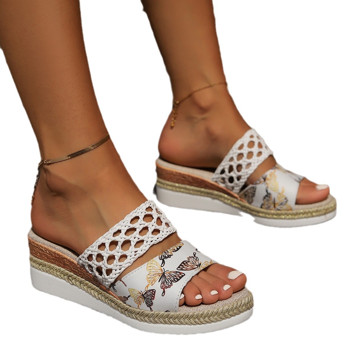 Wholesale of 2024 summer new export thick-soled women's shoes made of hemp rope, cross-border large-sized one-strap casual wedge heel slippers Item Picture