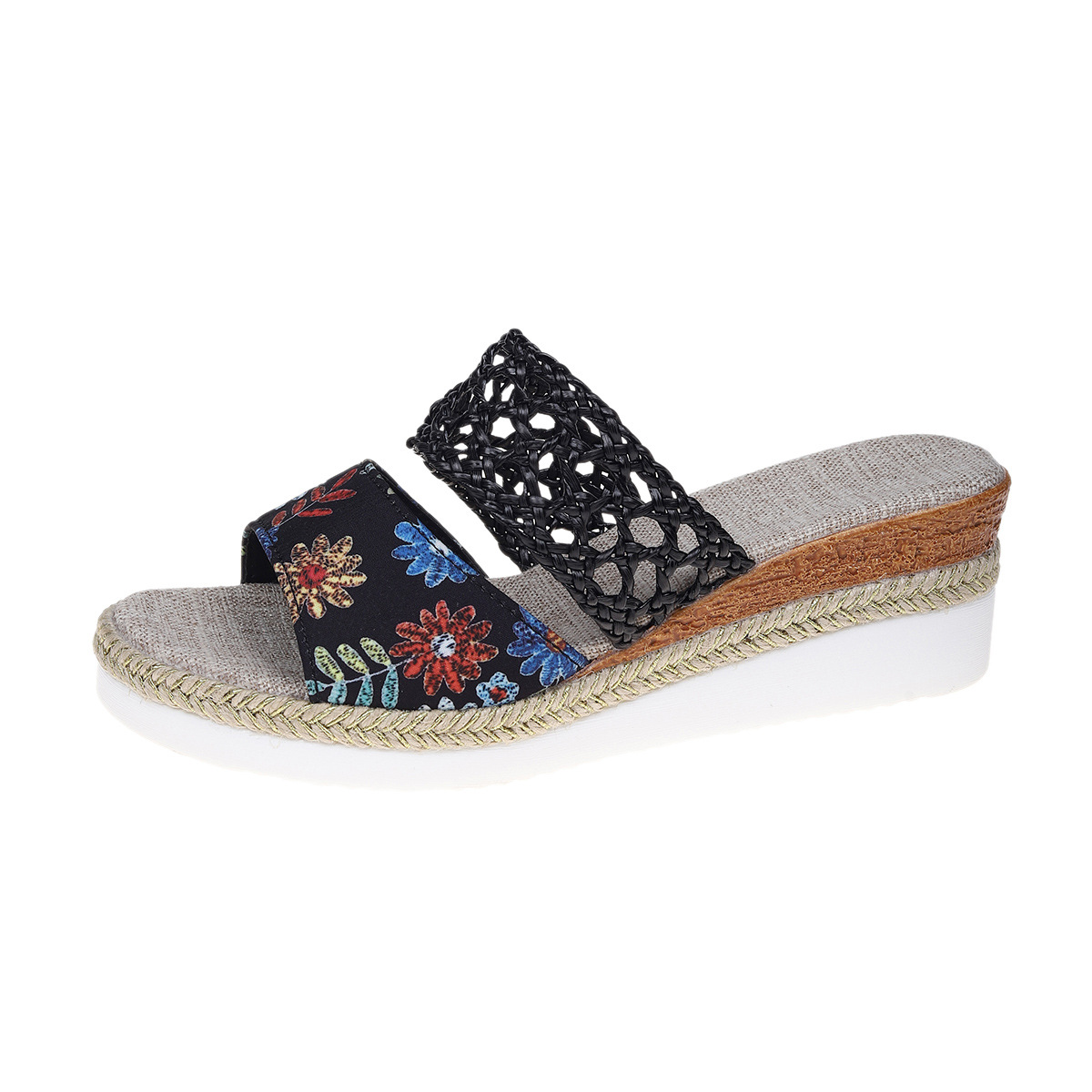 Wholesale of 2024 summer new export wedge heel thick-soled women's shoes, cross-border large-sized one-strap casual wedge heel slippers Item Picture