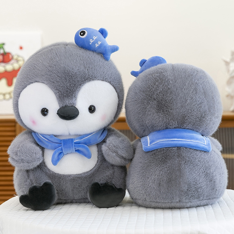Wholesale of cute and soft penguin dolls, plush toys, aquarium ornaments, souvenirs, children's soothing dolls and dolls Application Scenario