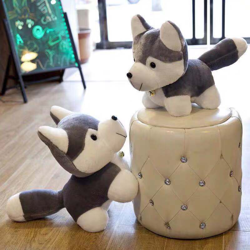 Wholesale of new dog plush toys, small and cute husky throw pillows, children's birthday gifts, and realistic huskies full figure