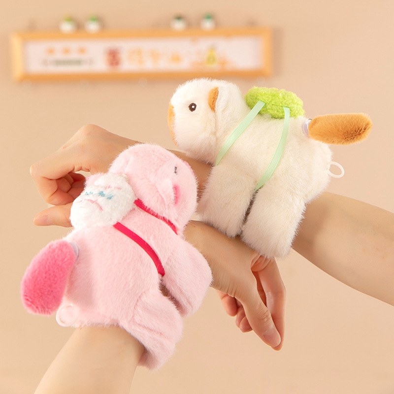 In stock: Cross-border drawstring, rotatable tail, Kapipala Papa ring, capybara doll, bracelet, plush toy Specification drawing