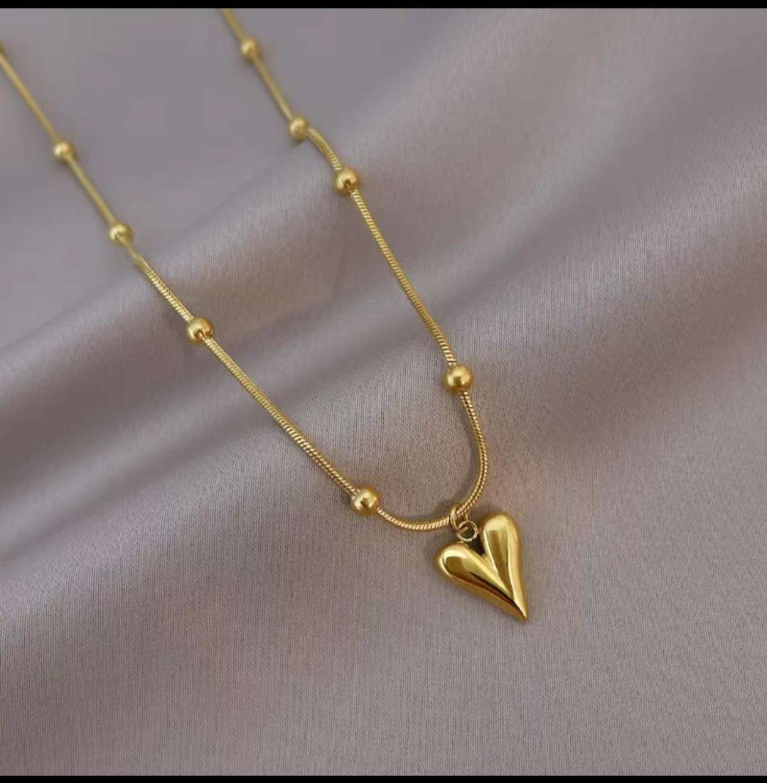 新款韩国 时尚潮流 气质 桃心女款 钛钢 项链饰品