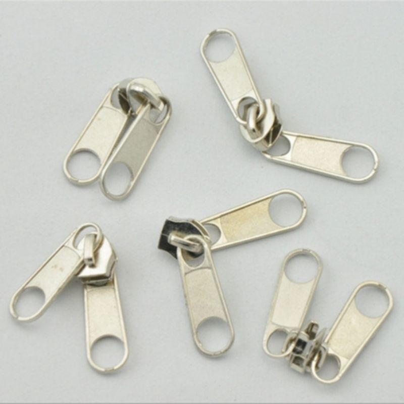 睿至辅料5号尼龙拉链头 高档箱包拉头配件金属方孔拉片定制拉链头