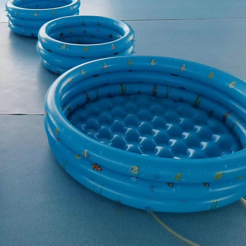 The manufacturer supplies thickened PVC inflatable circular water pools for home infants, children, baby swimming pools and ocean ball pools full figure