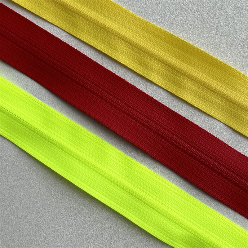 3号 5号尼龙防水拉链 服装 箱包 家纺防水码装 TPU防水膜PU防水膜现货厂家直销