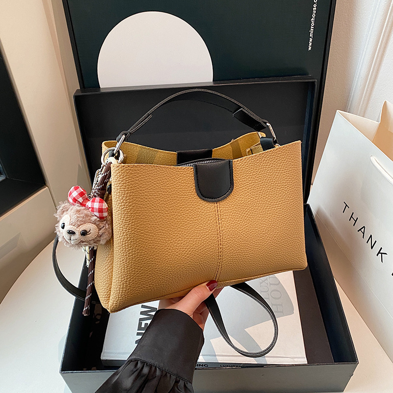 2025 New color-blocking casual hand-held women's bag, large-capacity multi-layer bucket bag, simple single-shoulder crossbody women's bag Specification drawing
