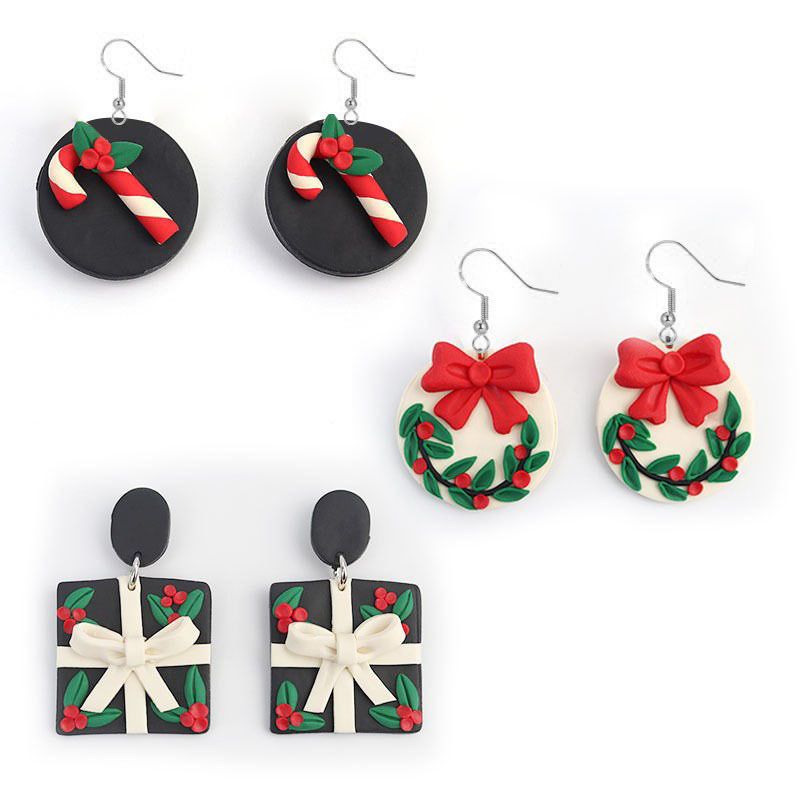 Cross-border best-selling soft clay DIY set earrings, creative cartoon personality, sweet earrings, handcrafted accessories, colored clay Application Scenario