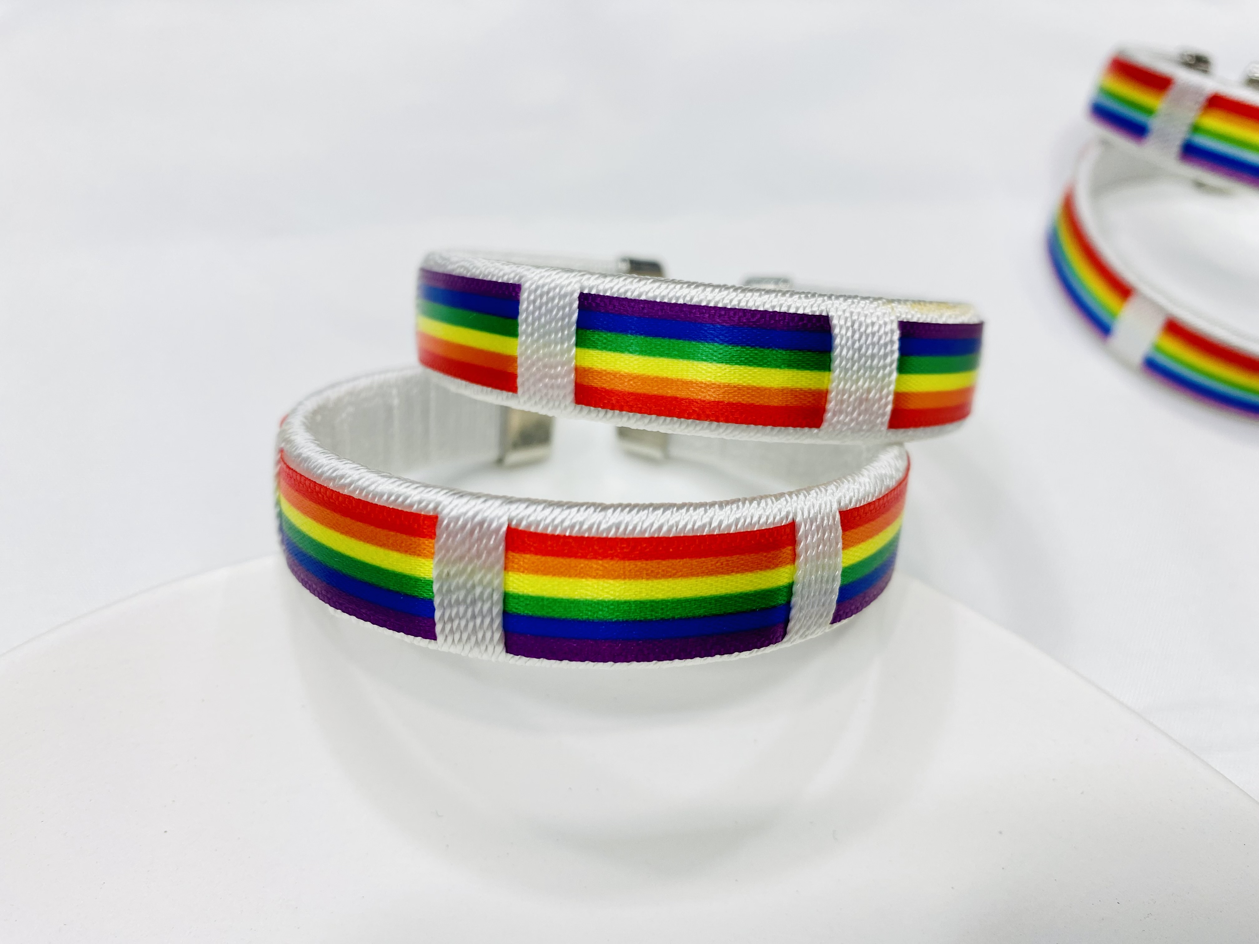 沙金/猫眼石手镯/锆石手镯/手镯/纯银手镯白底实物图