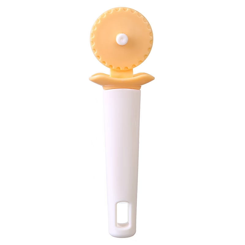 Lace pizza cutter, pastry roller knife, baking tools, pizza knife roller, manual embossed pastry cutter, plastic cake knife details Picture