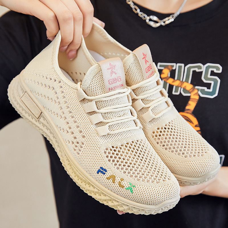 Summer new breathable mesh sports shoes for women, woven single shoes for women, soft-soled cloth shoes for women, one-piece consignment details Picture