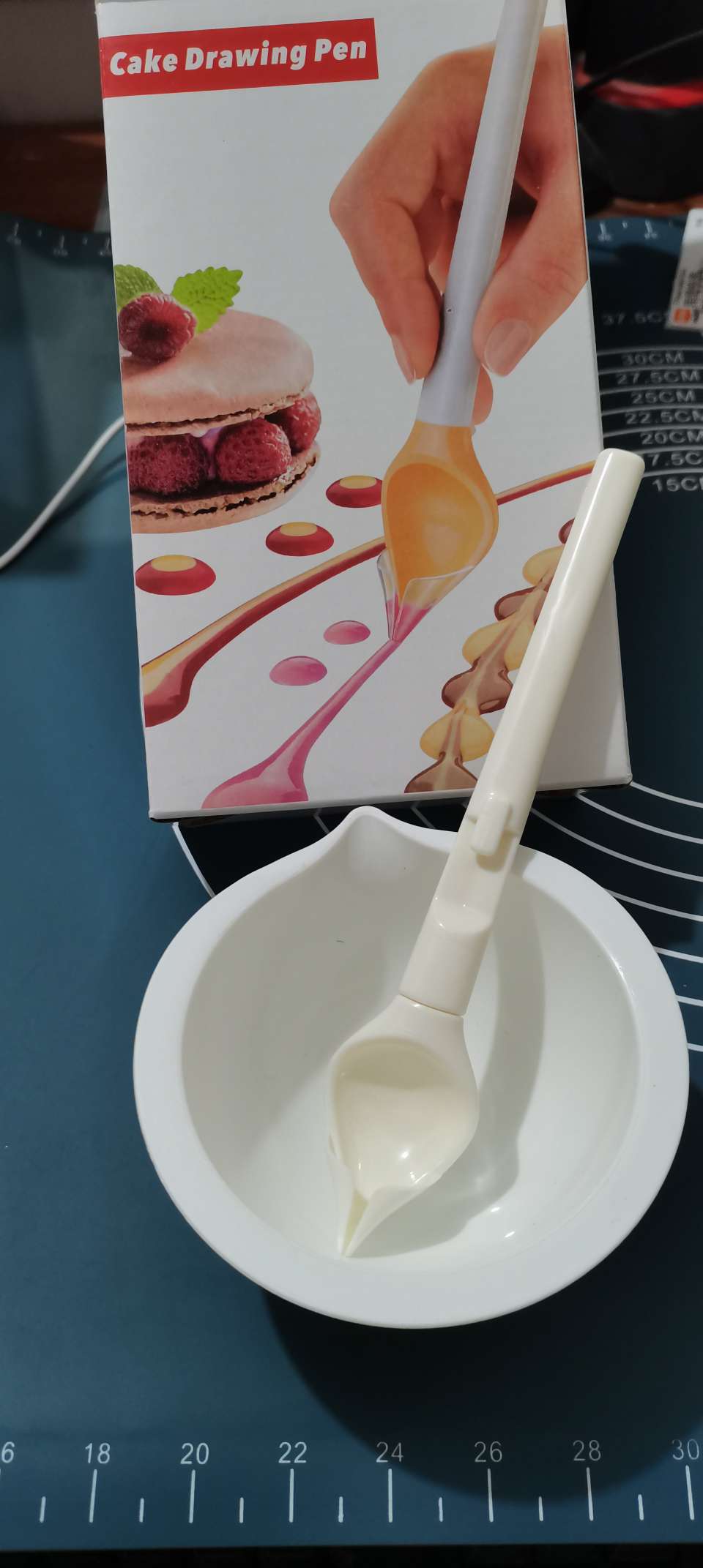 Cross-border dessert decorative pen, home baking tools, piping nozzle set, one-piece molding, cream baking DIY tools, plastic cake knife details Picture