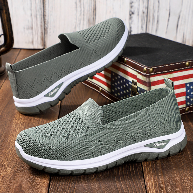 Women's casual shoes, cross-border large-sized women's shoes, versatile breathable single shoes, flying mesh shoes, soft-soled comfortable mom shoes Application Scenario