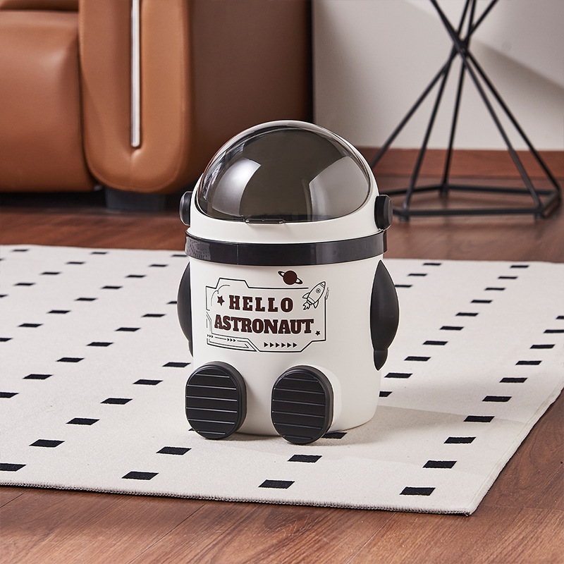 The S81-SF-400 trash can is a new household model. It is cute and has a large capacity for the living room, bedroom, kitchen and bathroom with a cover Application Scenario