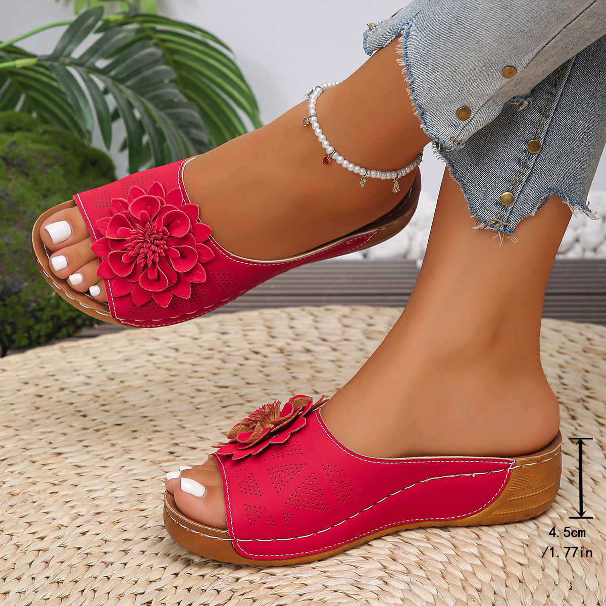 Large-sized flower-shaped slippers for women with wedge heels and thick soles for summer, 2025 new summer style for outdoor wear Specification drawing