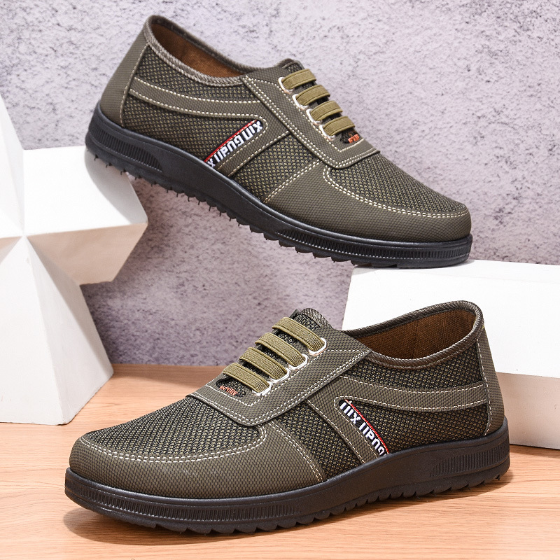 Spring new soft-soled casual shoes for men, breathable men's shoes manufacturer wholesale, old Beijing cloth shoes for men Application Scenario