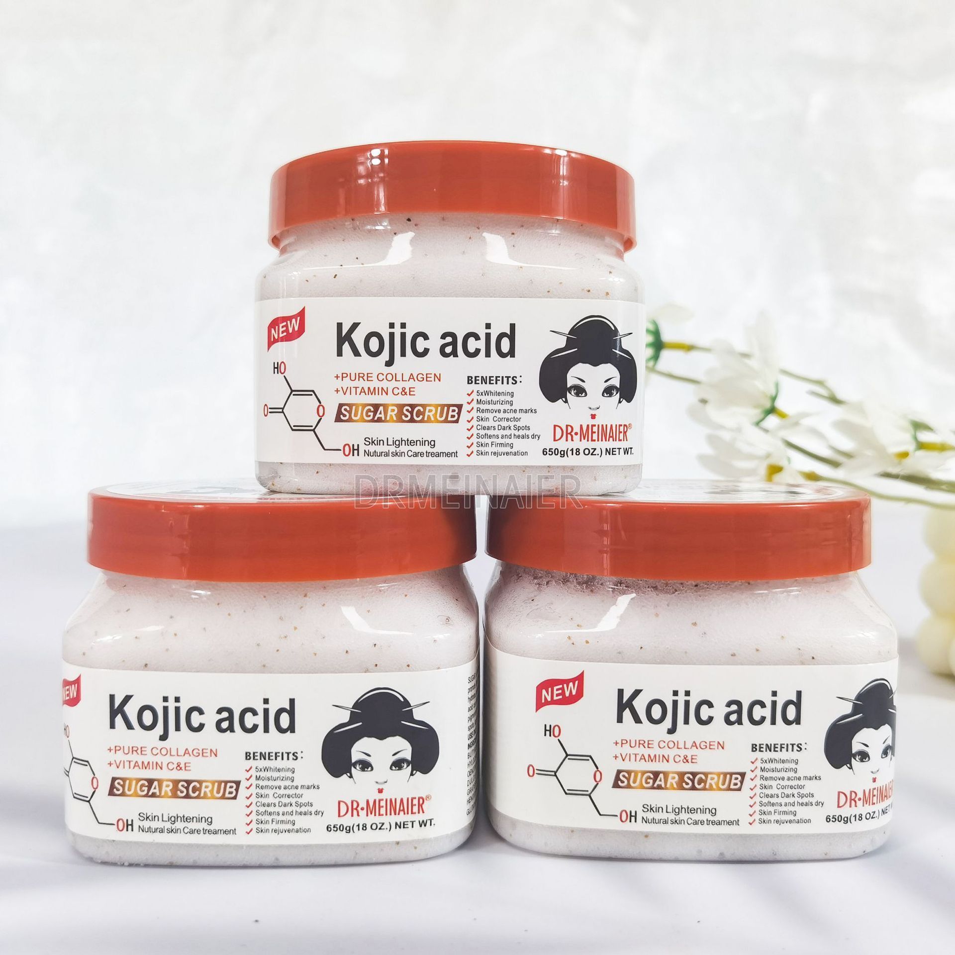 Cross-border Kojic acid Exfoliating Sugar Brightening Moisturizing Scrub Exfoliating and Chicken Skin Removing Whole Body Kojic Acid Bath Salt 650g Application Scenario