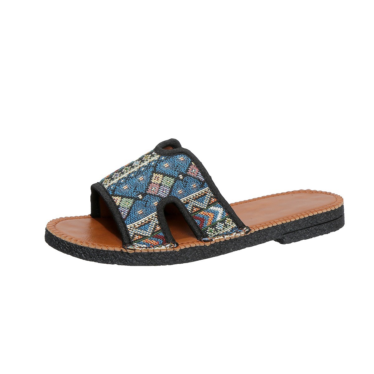 New European and American style cool slippers for women, large size for export, Spring/Summer 2025, casual outerwear, one-strap flat slippers Item Picture