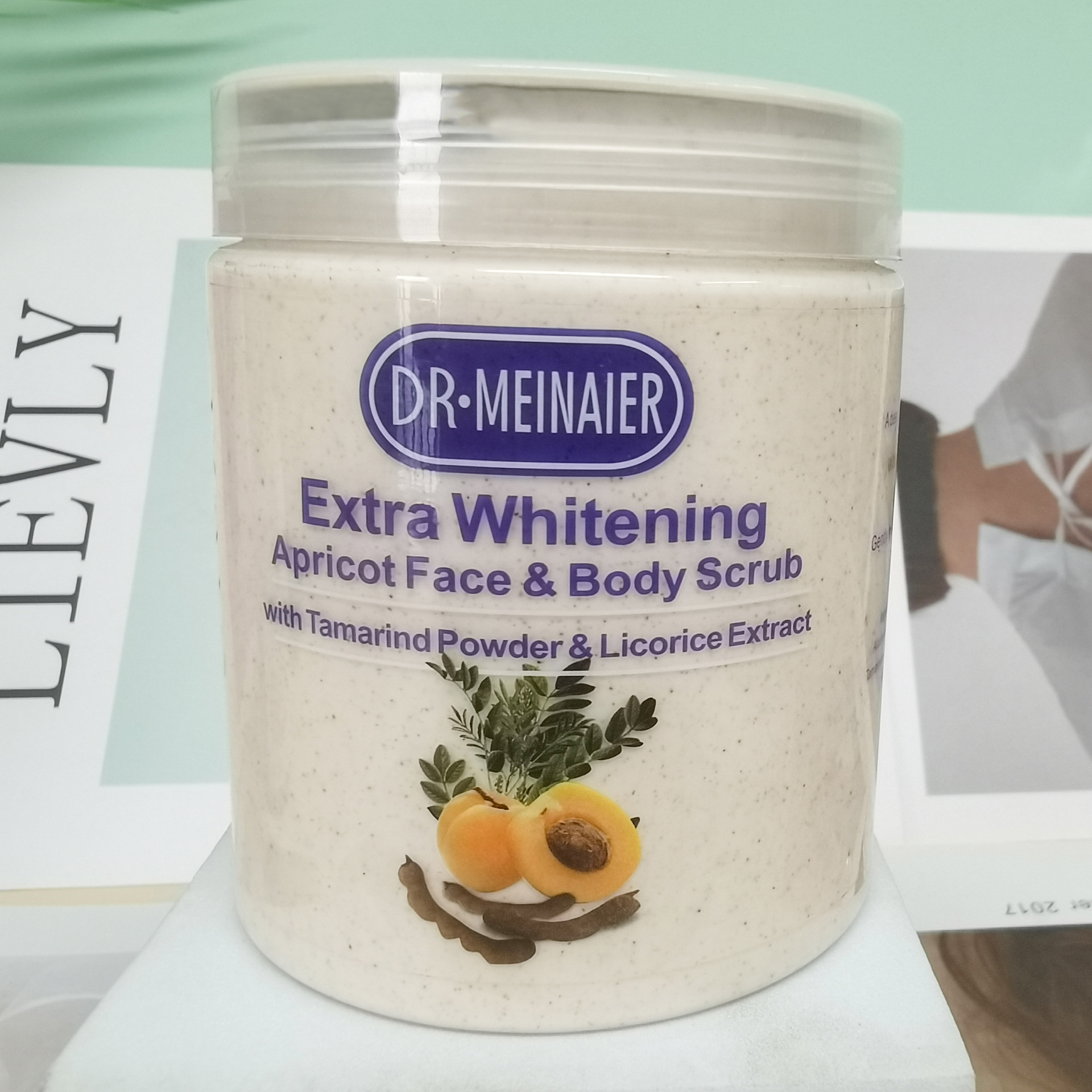 Cross-border apricot fruit plant scrub beautifies the skin, exfoliates, cleanses the face and body, moisturizes and removes chicken skin. Wholesale skin care details Picture