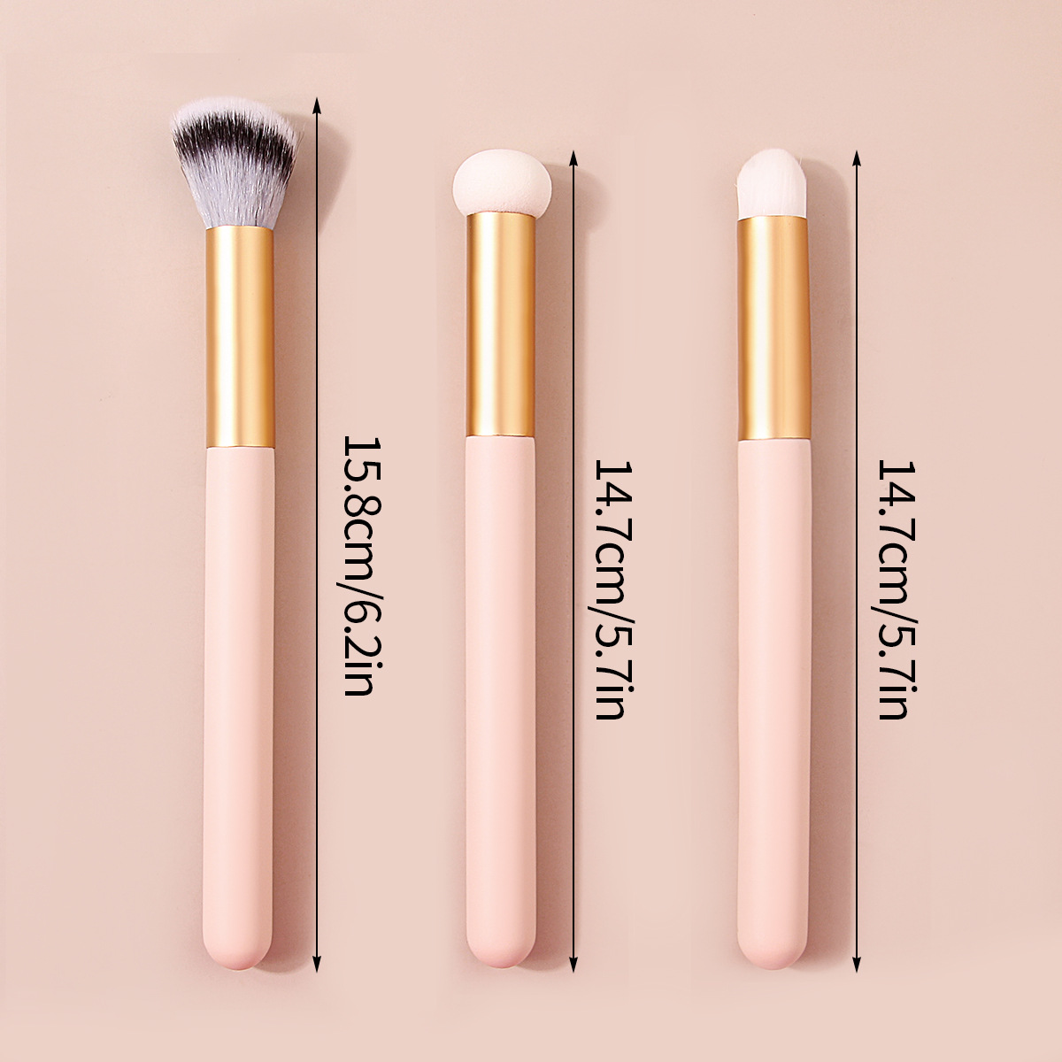 Beginner's stock: 3 portable makeup brushes, soft bristles, concealer brushes, sponge smudge brushes, and angled contouring set brushes Application Scenario