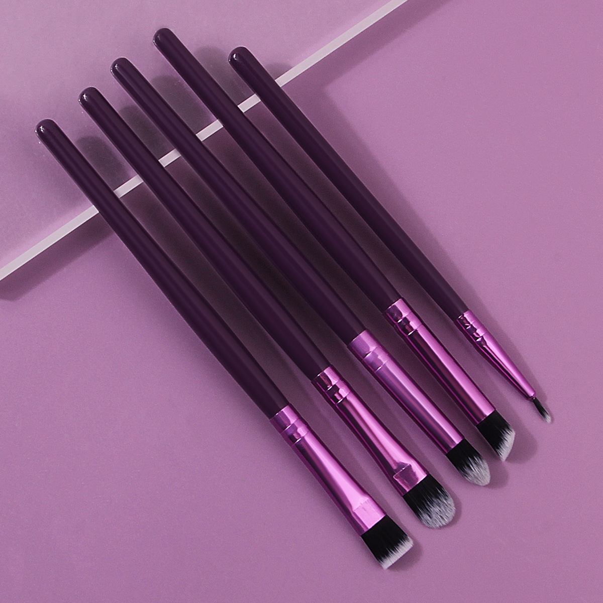 Portable 5-piece eye makeup brush set, soft-bristled non-rubbing eyeshadow brush, eyebrow brush, eyeliner refresh makeup tools details Picture