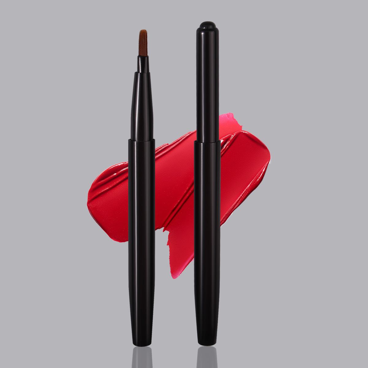 Two black retractable lip brushes, portable lipstick brush, lip gloss, lip gloss, and smudging brush, special makeup tools for makeup artists full figure