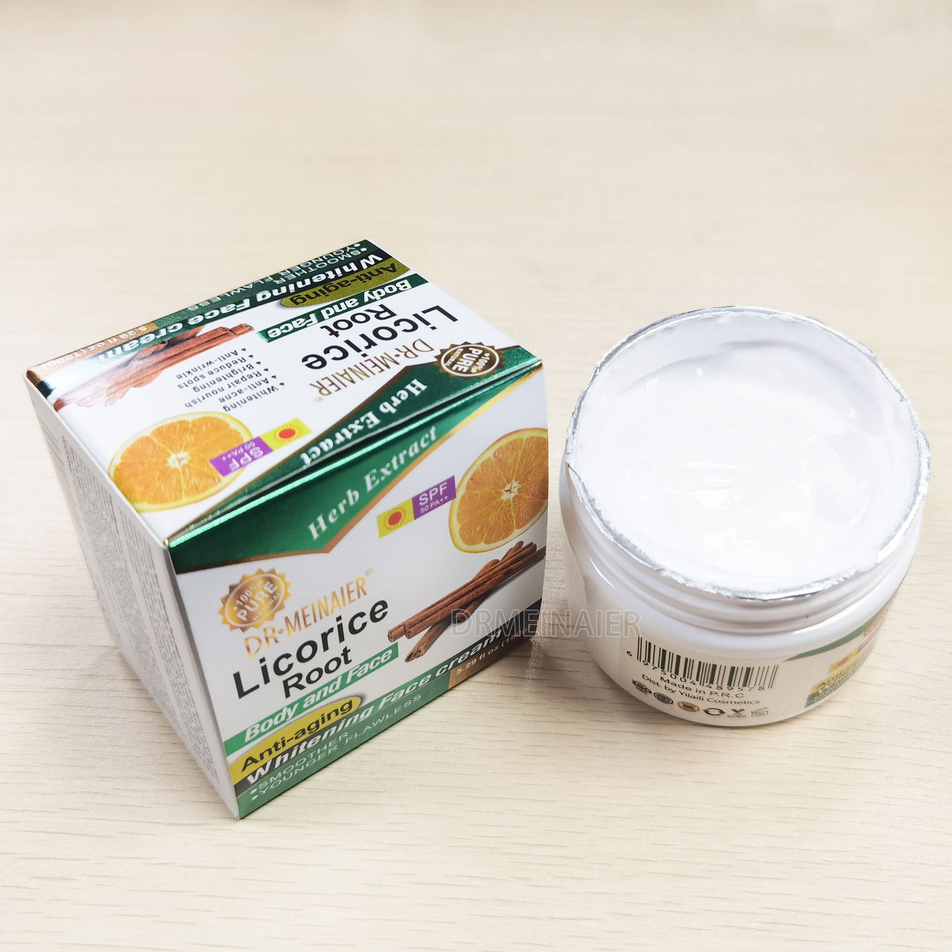 Cross-border licorice Moisturizing and repairing Face Cream, brightening and nourishing skin, moisturizing face cream and skin care mask export wholesale Application Scenario