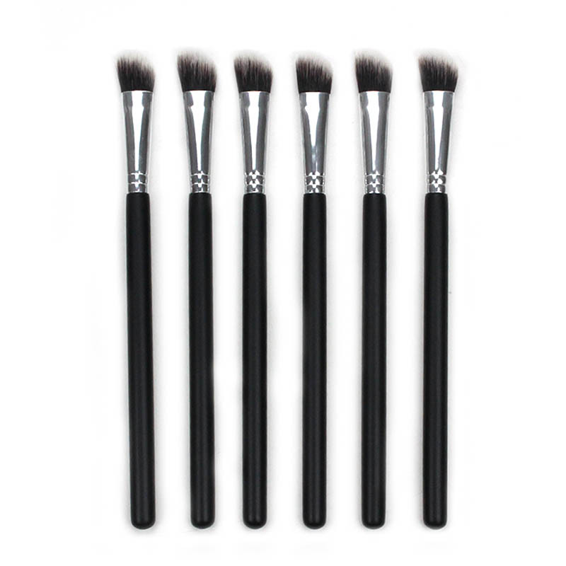 Single eyeshadow brush, curved filament soft bristle makeup brush, angled makeup brush, portable event gift, wholesale beauty tools full figure
