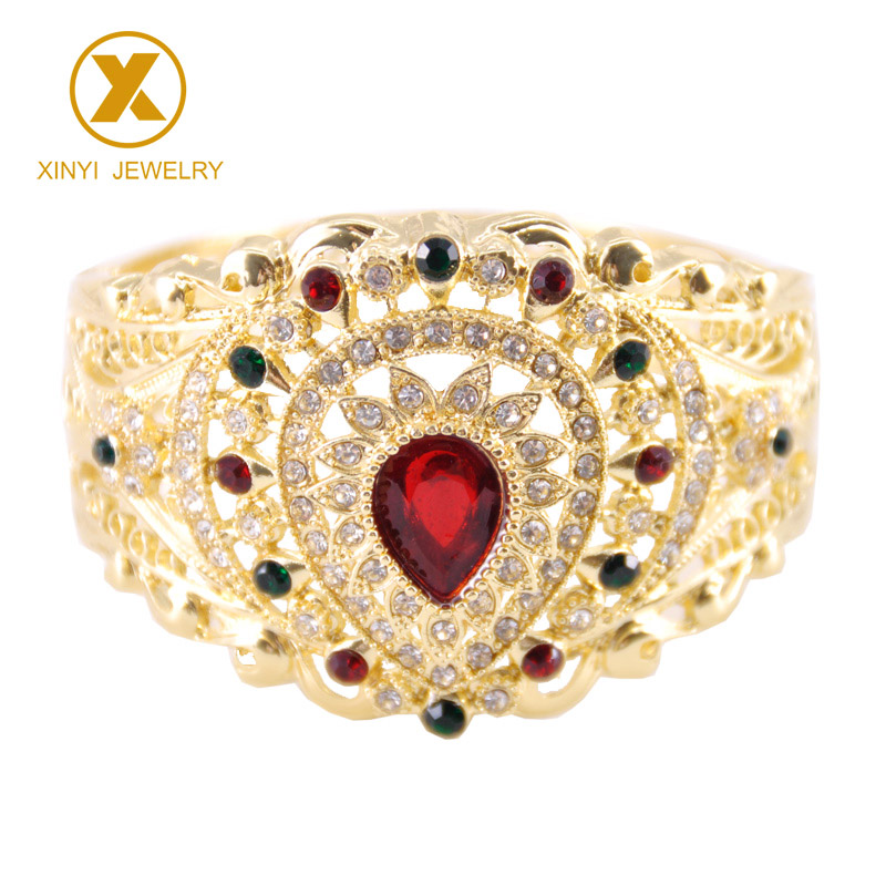 法式宫廷时尚金属宽松镂空黄色的手镯 中东女士婚礼宴会节日派对佩戴饰品 活动针可开口手镯