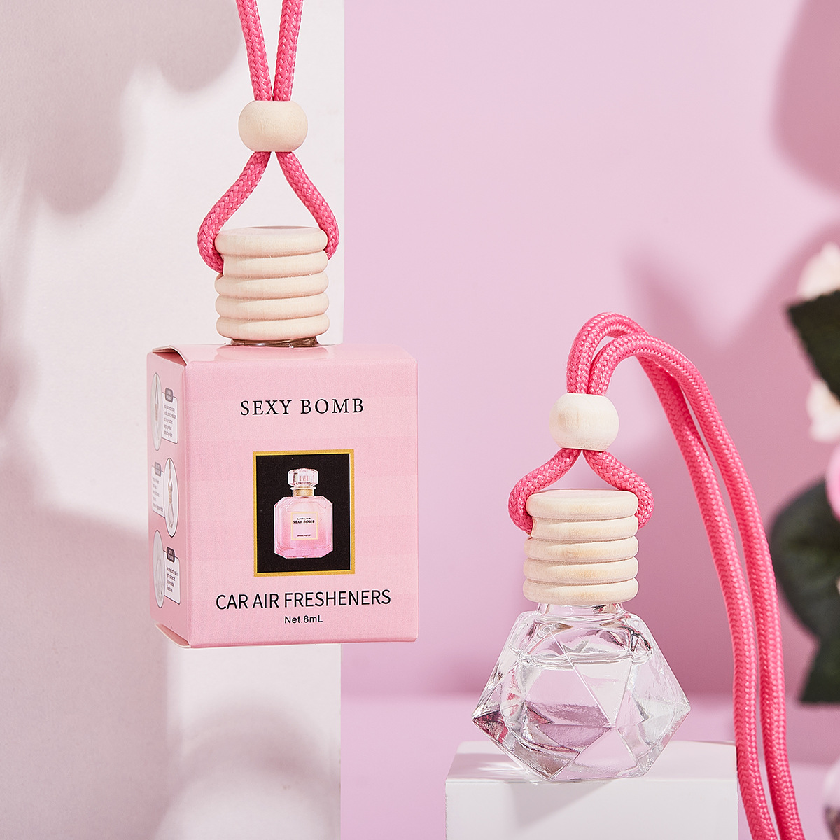 Cross-border exclusive supply of car aromatherapy, interior accessories, perfume pendants, car supplies, fresh air, car aromatherapy wholesale details Picture