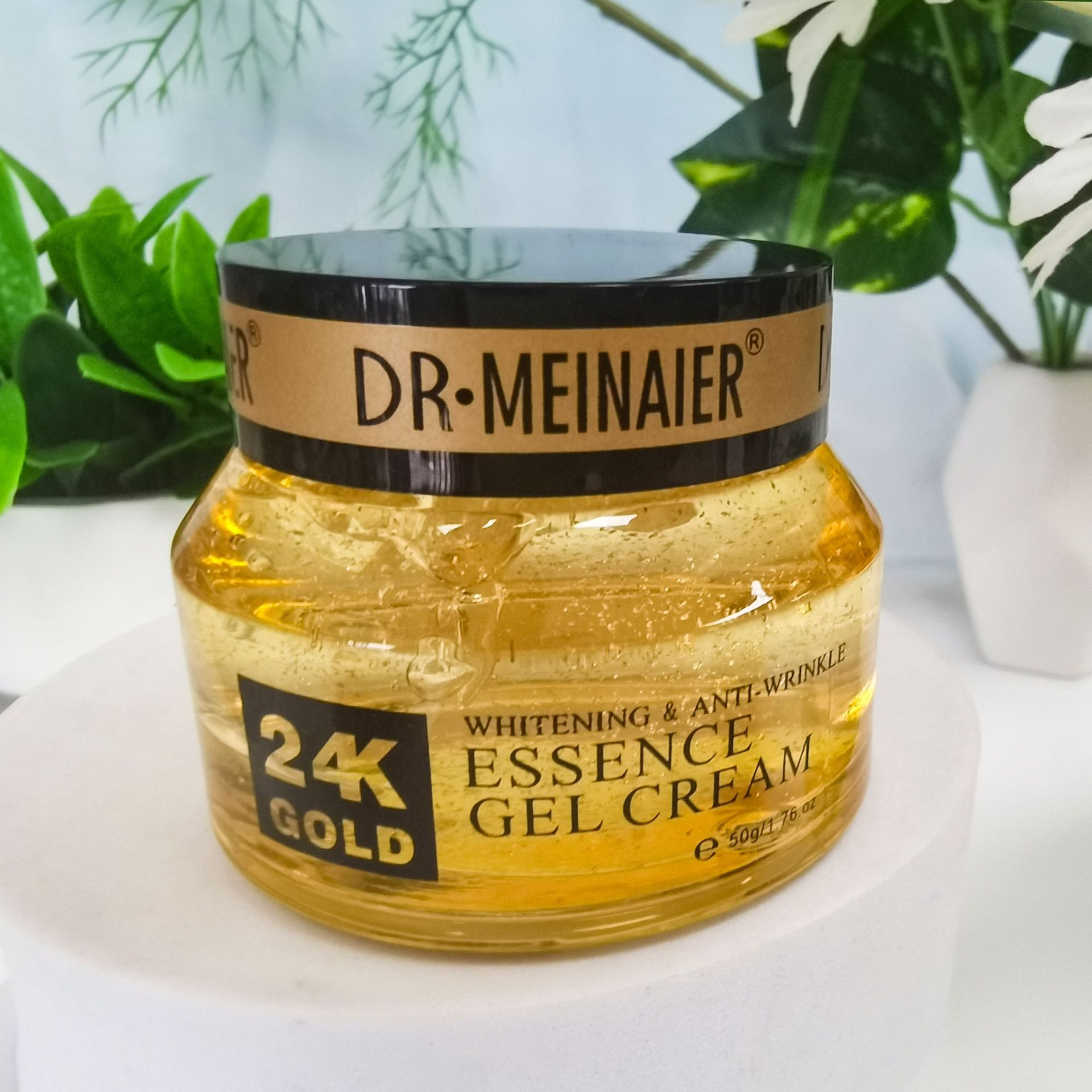 Cross-border exclusive 24K Gold Anti-wrinkle Cream Moisturizing, hydrating, Repairing, Lifting and firming Facial Essence Gel Gel Application Scenario