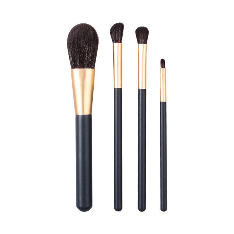 4-piece makeup set: Soft bristle portable loose brush, angled contouring brush, smudging brush, eyeshadow brush, beginner's brush Item Picture
