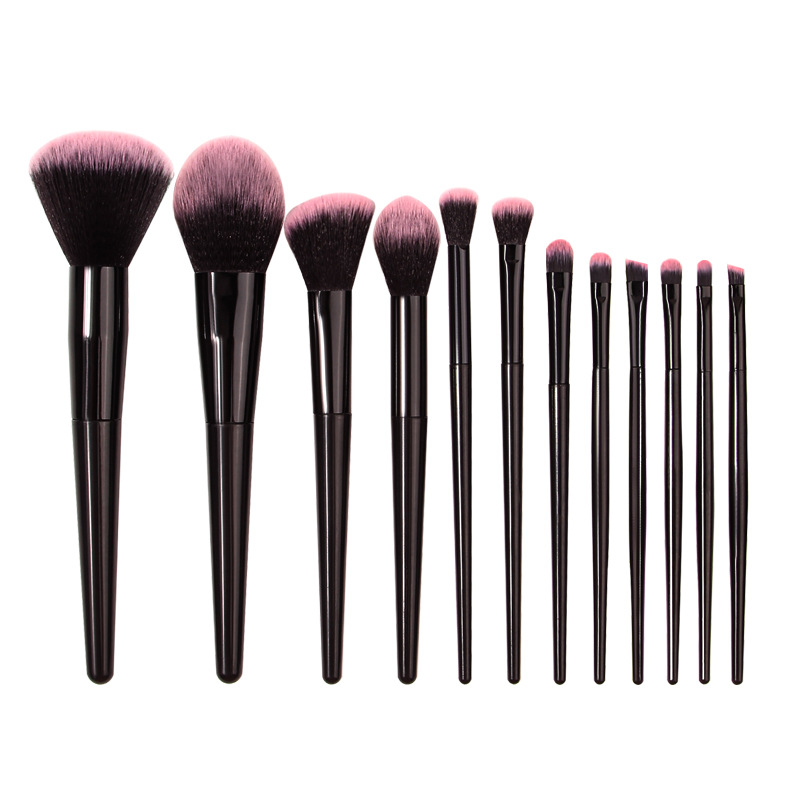 New cross-border 12-tube soft-bristled makeup brush set for beginners, portable blush brush, contouring foundation brush, and beauty tools Item Picture